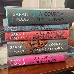 Book Set - Sarah J Maas’ ACOTAR